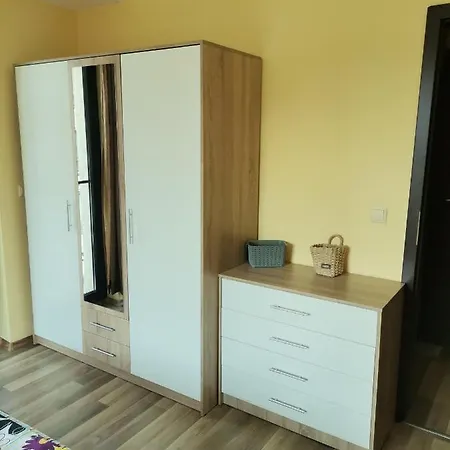 Family 3 Amadeus Lux Apartment *